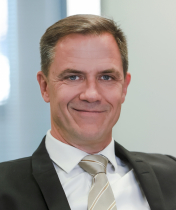 dr. Árendás Gergely